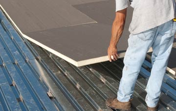 benefits of insulating Linnie flat roofing