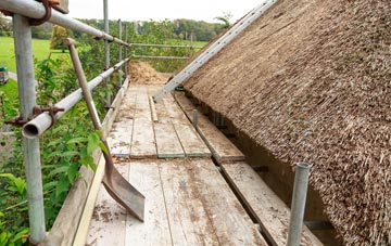 advantages of Linnie thatch roofing